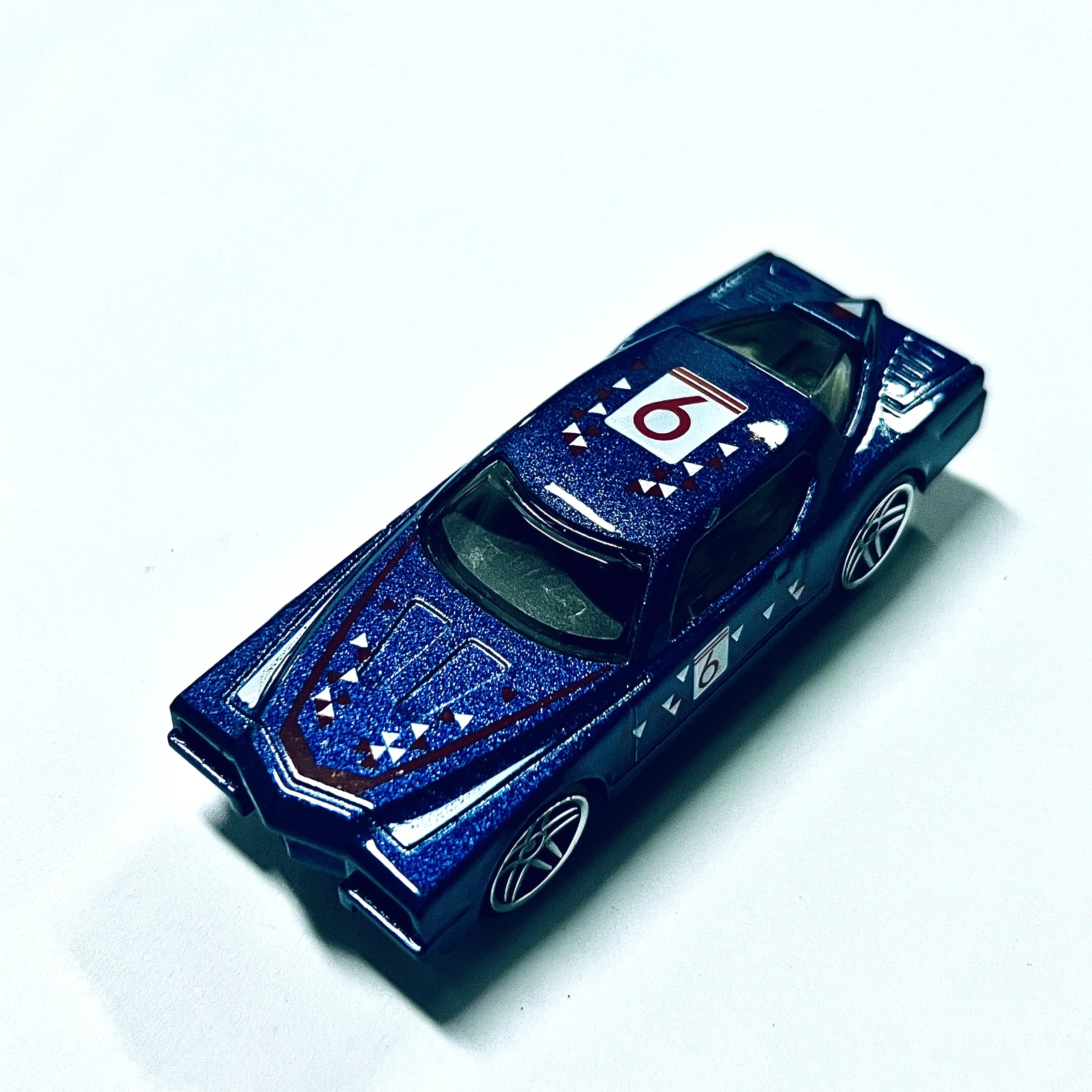 Alloy car toys, sports cars, car models, children's off-road vehicles, pull-back toy cars, for boys